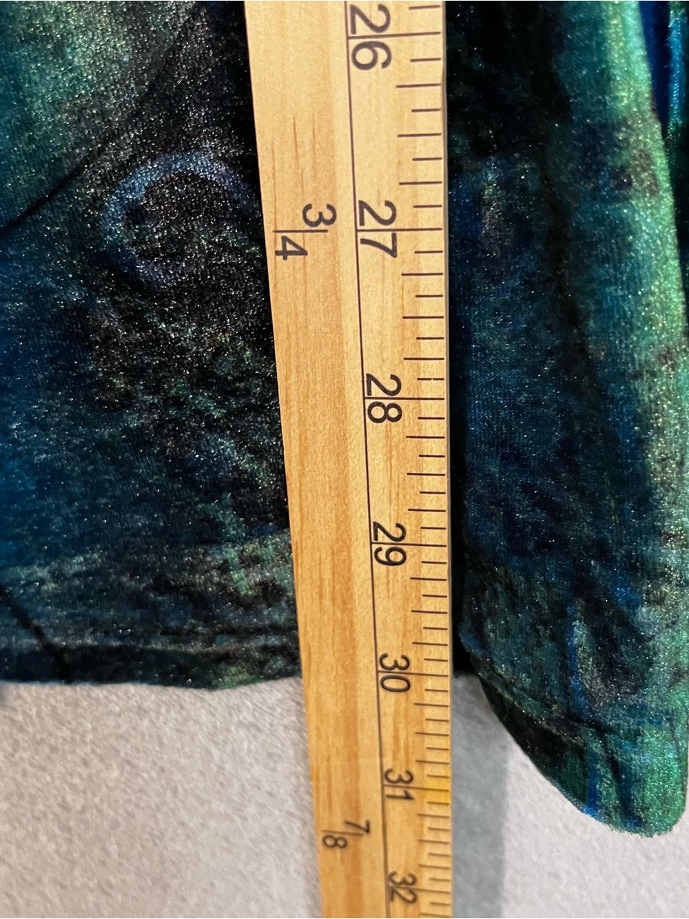 Cato Woman Crushed Velvet Tunic Top Peacock Feather Design V-neck Size 18-20W - Picture 7 of 8